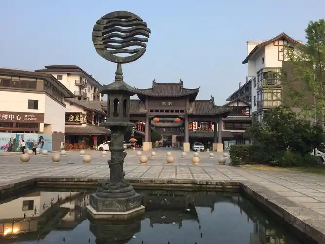 宜春温汤镇,著名长寿村