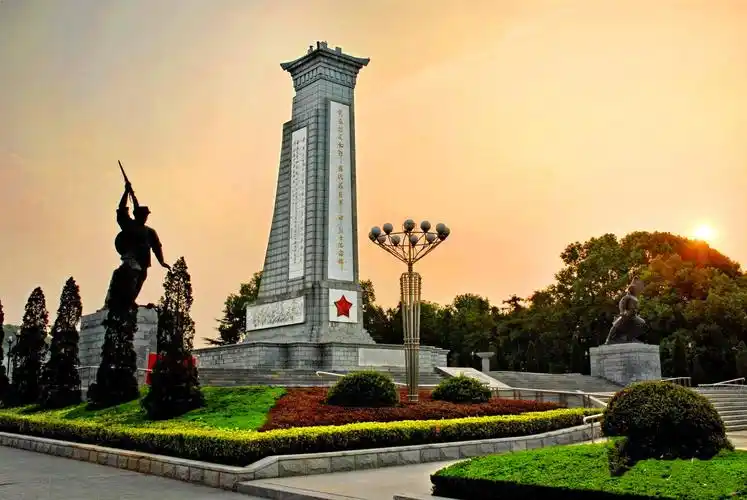 1/ 12 "革命大别山·红色鄂豫皖"精品线路:河南省信阳市息县刘邓大军