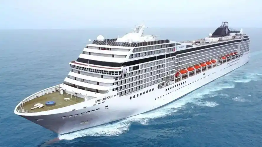 公共交通工具有哪些(常见的公共交通工具)