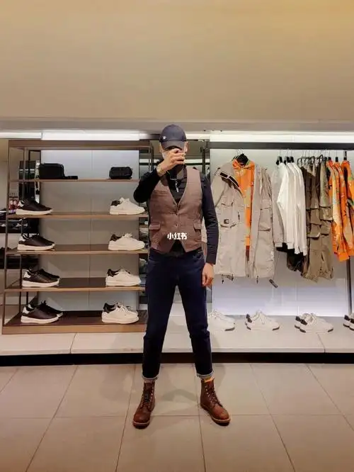 红翼8111日常穿搭