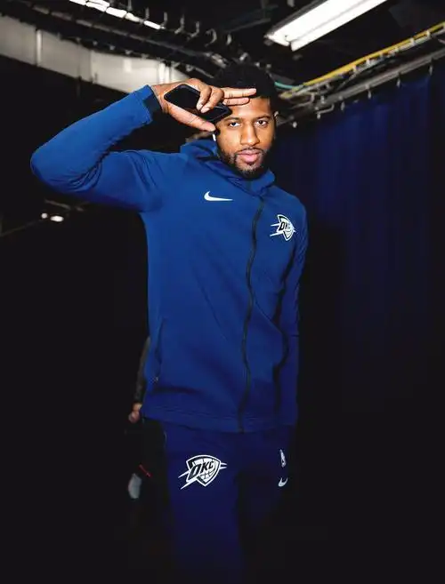 无内鬼来点保罗乔治高清帅照