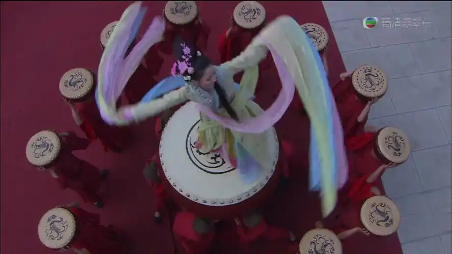 佟丽娅饰赵飞燕超美的鼓上舞