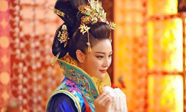 崇祯最看重其中的三人,她们是周皇后,田贵妃,袁贵妃.