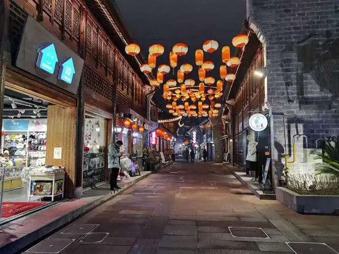 宁波南塘老街,余姚千年古镇冠佩村