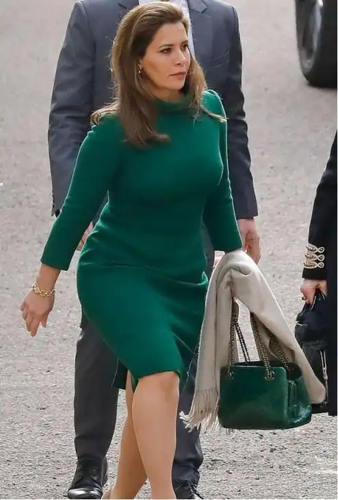 迪拜太子妃:等了表哥11年,33岁生下二王子,和婆婆一样不能露面