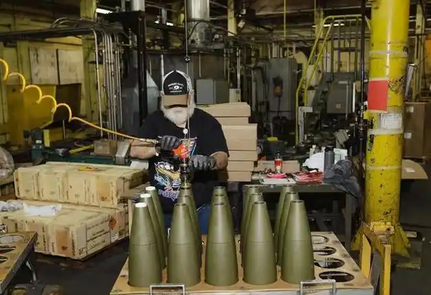 网传中国一条炮弹生产线一天产能堪比美国一年?这个说法太负责了