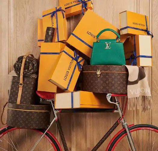 奢侈品牌是指那些高端奢华的品牌,其产品以高品质,高价值,高档次而