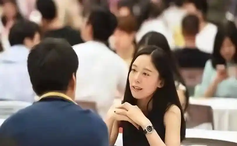 57岁母亲想找前夫再生一个娃:她是女儿的化身_生活_姚医生_婆婆