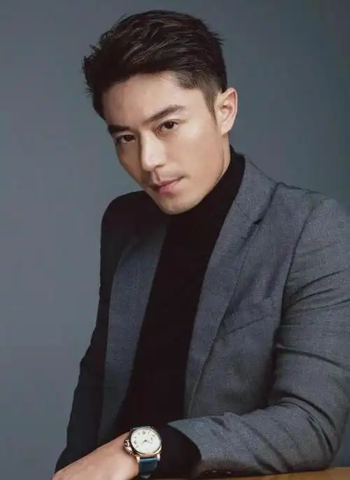 霍建华全面复出搞事业新剧轻年搭档95花还有三部剧待播