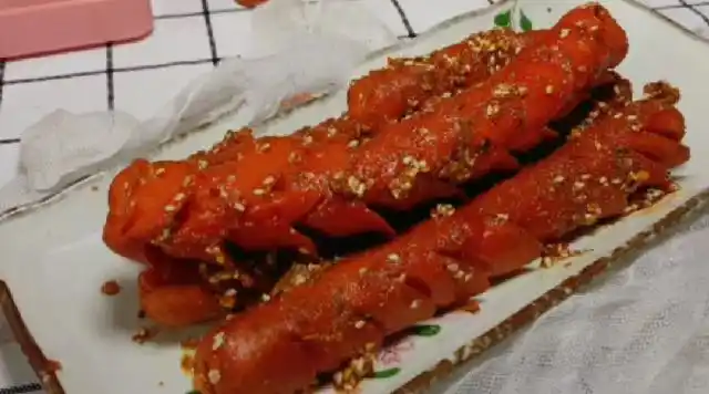 自制火腿肠和它的花式吃法,这样做比烧烤店还要香,关键是健康