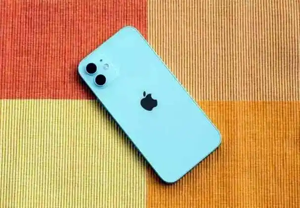 iphone12mini降价800,现货卖不动?不保值才是元凶