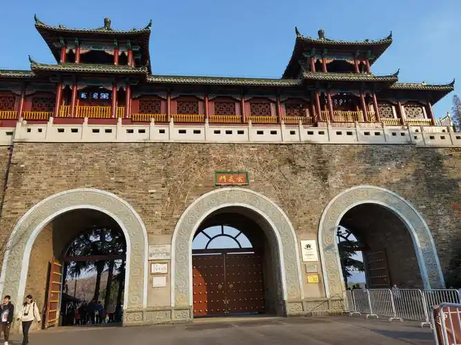南京城的老城门之一_玄武门.