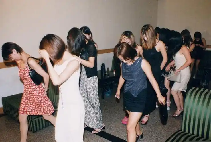 盘点近年来各地扫黄现场