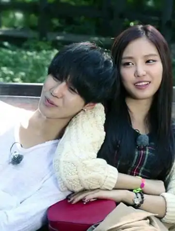 【图】孙娜恩李泰民同台显恩爱 两人已经相恋多时