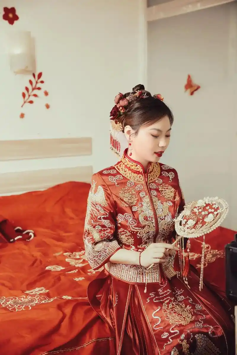灵璧云裳嫁衣新娘跟妆跟拍录像需要的提前预.