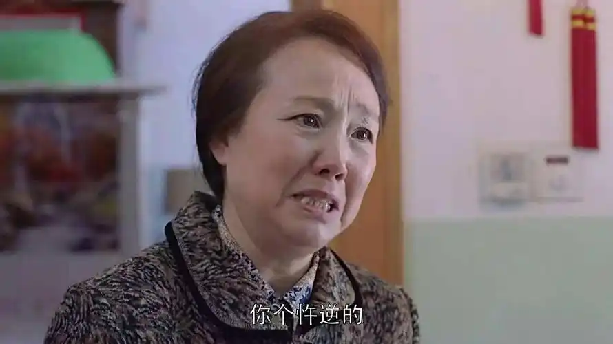 《都挺好》朱丽妈妈和樊胜美妈妈原来是同一个人演的