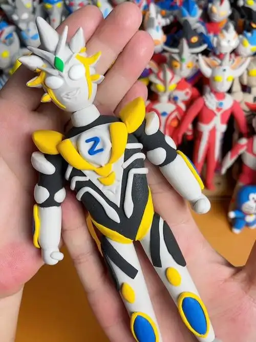 泽塔奥特曼帝斯修母天爪粘土教程