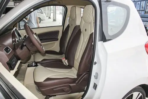 【图】2017款知豆d2s内饰图片_高清实拍图 - 新浪汽车