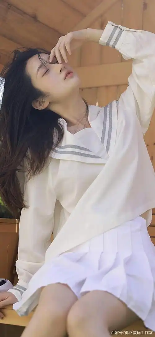 漂亮的小姐姐图片能养眼,妩媚动人的妹子图片能使你精力充沛