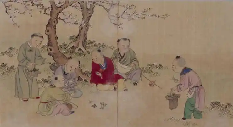 四人神态专注,收敛起顽皮,露出庄重,一名儿童磕头时,开裆裤露出胖臀