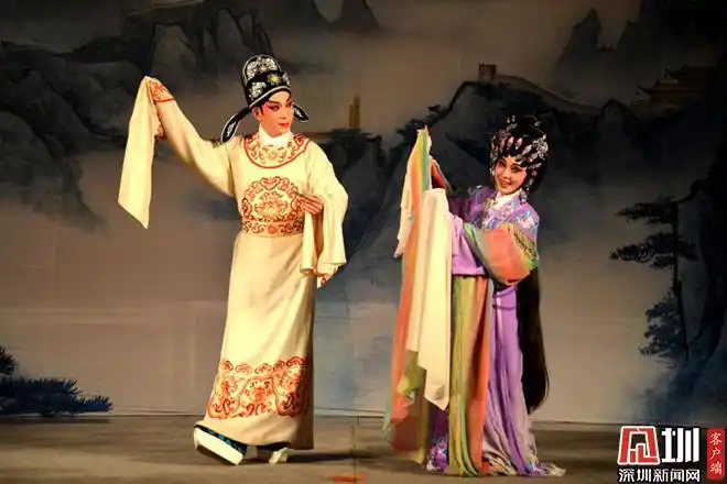 丰富居民精神文化生活深圳市公益文化粤剧演出进盐田