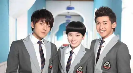 落跑甜心女主女装剧照,演落跑甜心是她最后悔的决定(2)