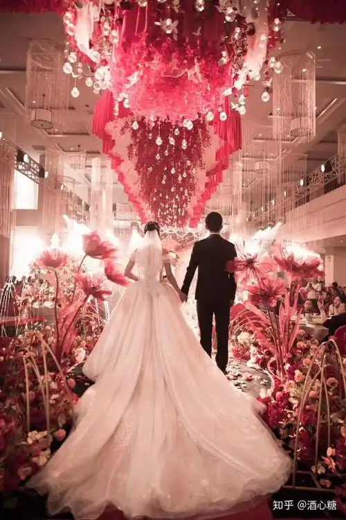 你见过最好看的婚礼现场布置是怎样?