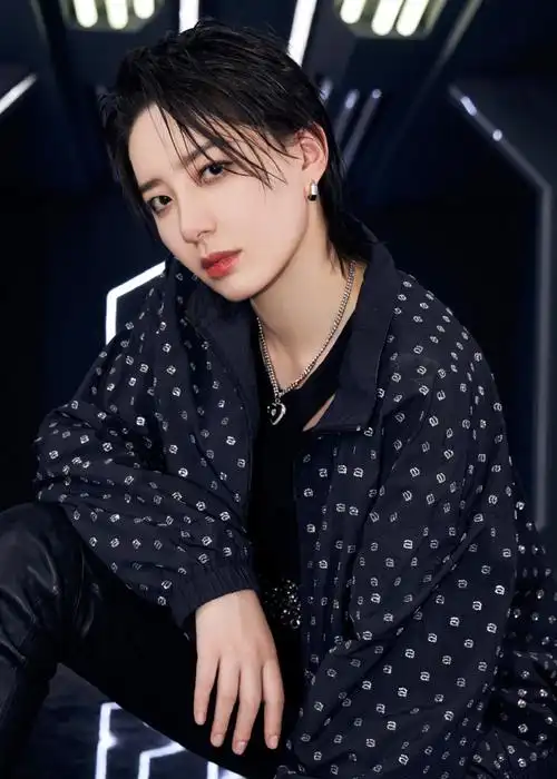 crew battle战火蔓延,力量与狠活齐飞~中午12点,来#了不起舞社#小李