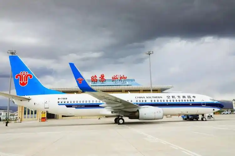 昭苏天马机场试飞成功