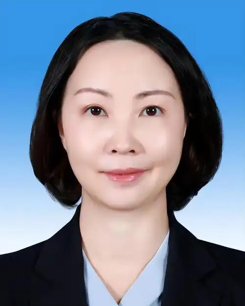 广东省下辖地级市人民政府现任女市长,女副市长简介