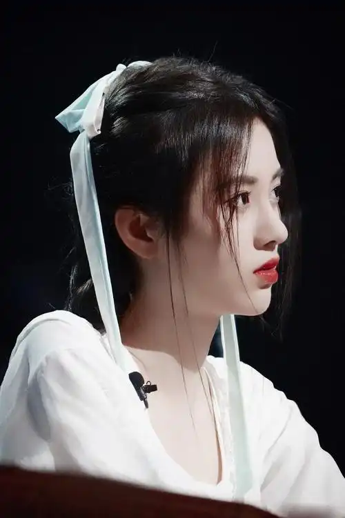 《国风美少年》鞠婧祎 @风声喃