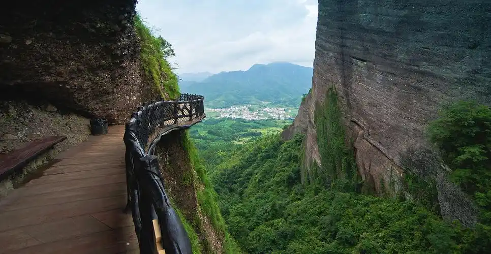 赣州龙南南武当山