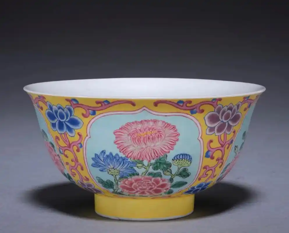 黄底珐琅彩花卉开光碗故宫博物院藏珐琅彩,瓷器装饰 - 抖音