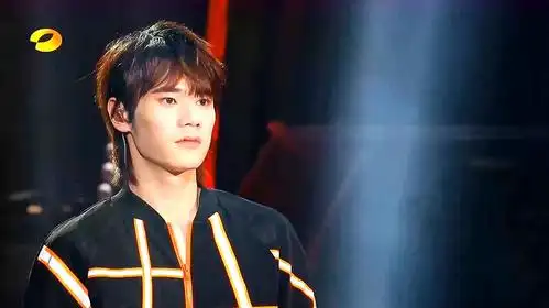 03:21  来源:好看视频-太一《lutra》麦田音乐节 服务升级 420197 7