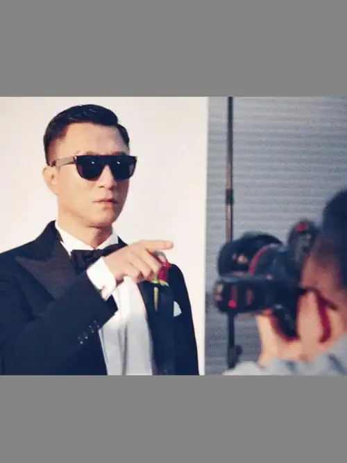 想象中孙红雷应该是一副社会大哥的模样一想到他演的刘华强就不寒而栗