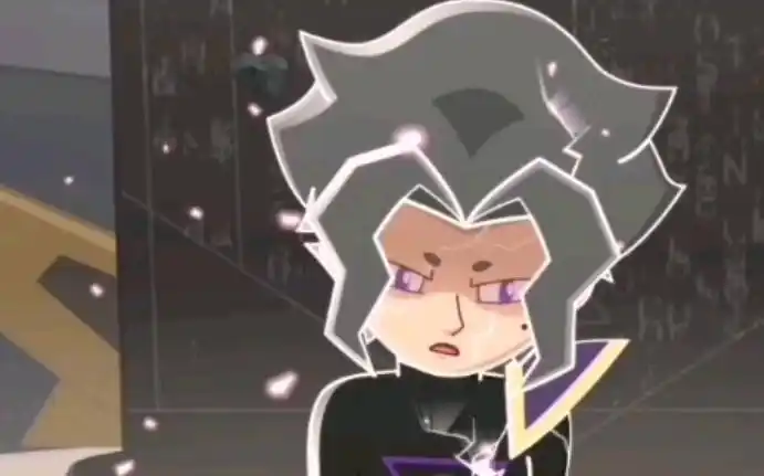 开心超人暗魔变成光在这儿