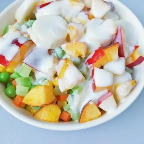 酸奶田园水果沙拉,酸甜可口,清爽开胃