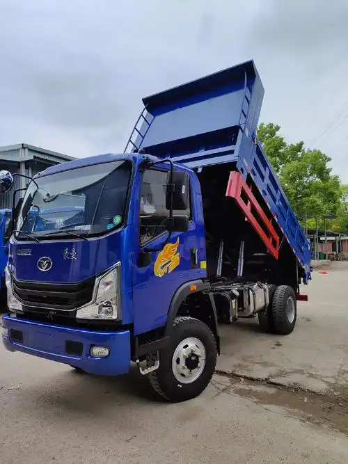 重汽豪曼国六四驱车,军工品牌,黄金配置,前桥2080气动分离 - 抖音