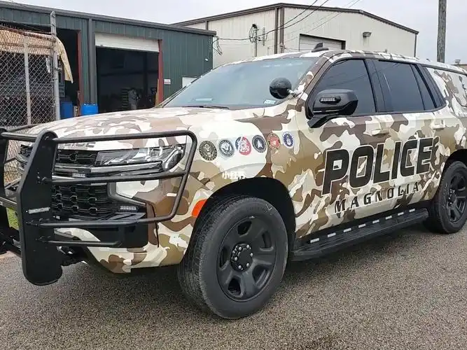 迷彩涂装雪佛兰2022年tahoeppv警车