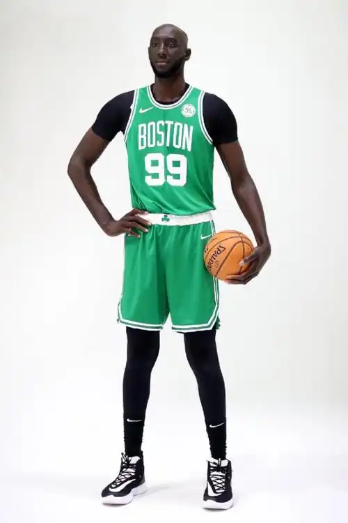 最高的运动员——穆雷桑,波尔,法尔