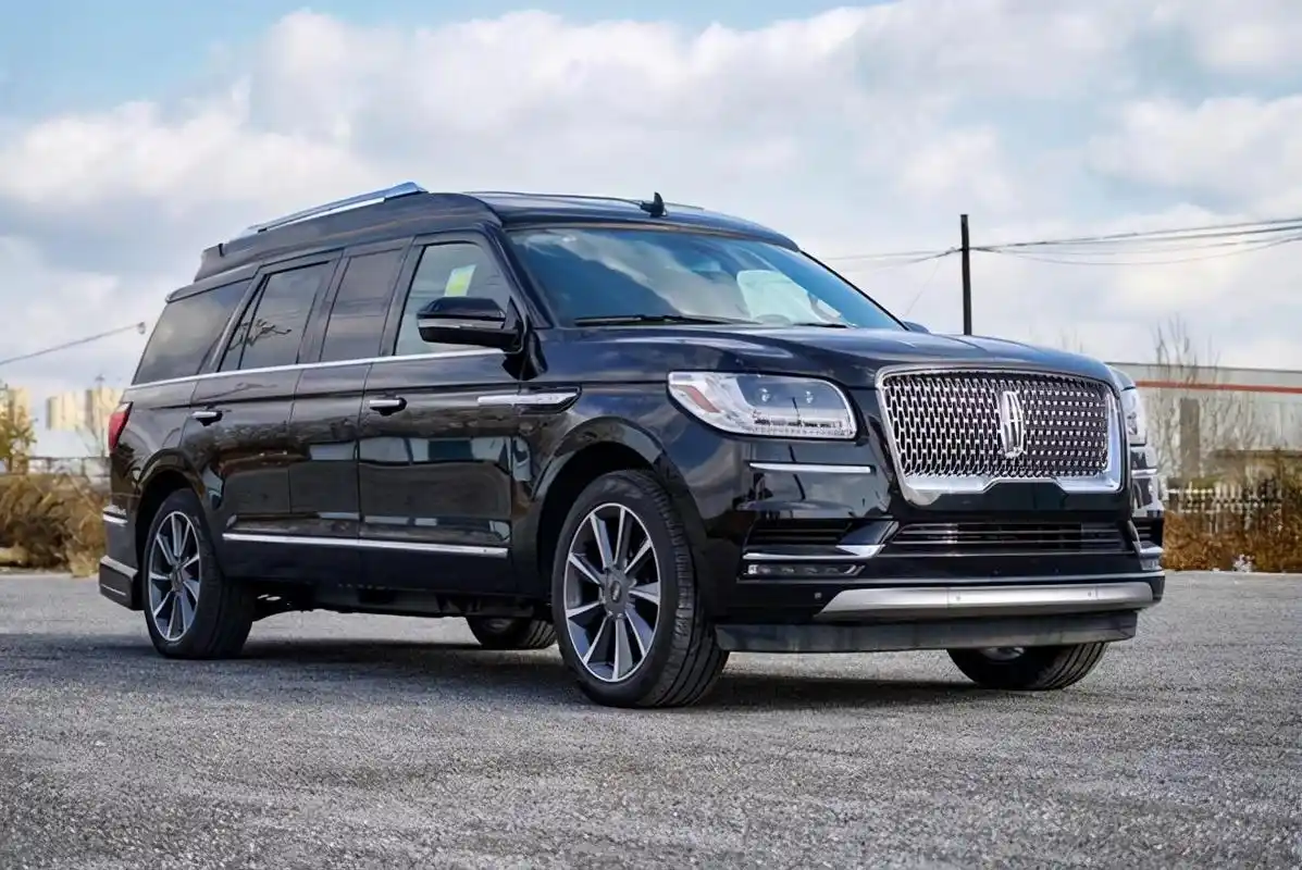 加长林肯多少钱一辆(加长林肯多少钱一辆官方报价)