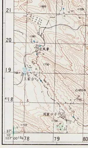 1比5万地形图上的经纬度怎么读出来