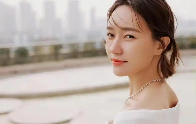 疑同居,好友高以翔去世三周年哥哥发文悼念|徐昂|焦俊艳|高以翔_新浪