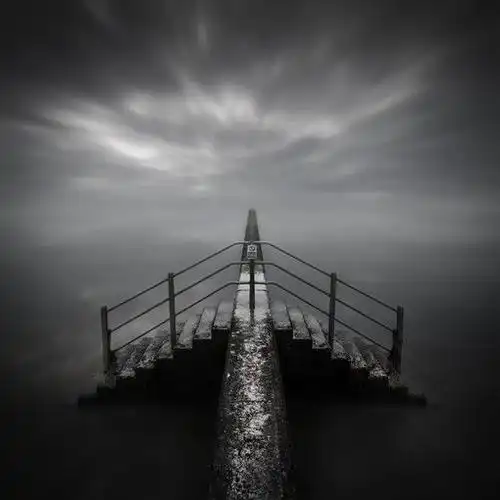 灰暗色调风光长曝光摄影作品