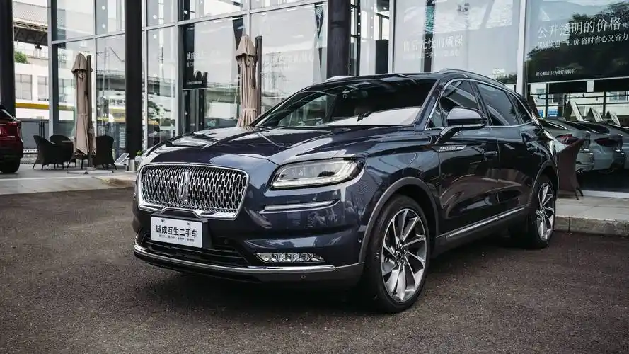 林肯 航海家:2.7t v6双涡轮,比同级bba大一圈,仅20多万!