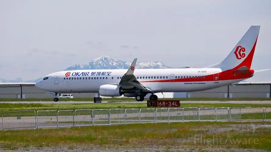 boeing737900b1420