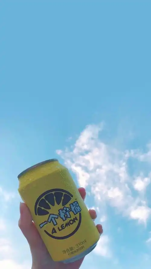 小清新饮料天空手机壁纸图片