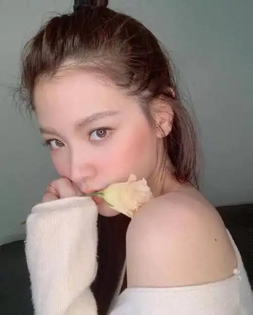 泰国女星小水的个人资料(清纯又性感的泰国女演员)(59)