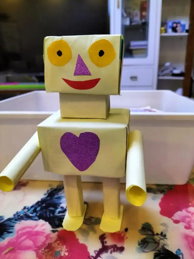 手工制作机器人这个点儿和大家分享幸福