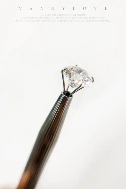 3ex就是钻石的切磨cut是极优(excellent)的,抛光度polish也是极优